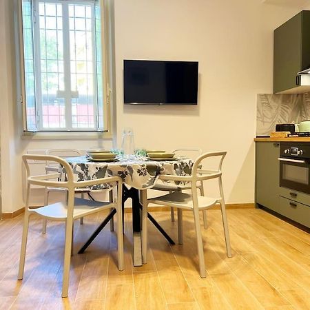 Roma Suite Epiro Esterno foto